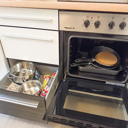 Immostay M#Apartments Waterfront - Wifi & Parking BRE Room photo