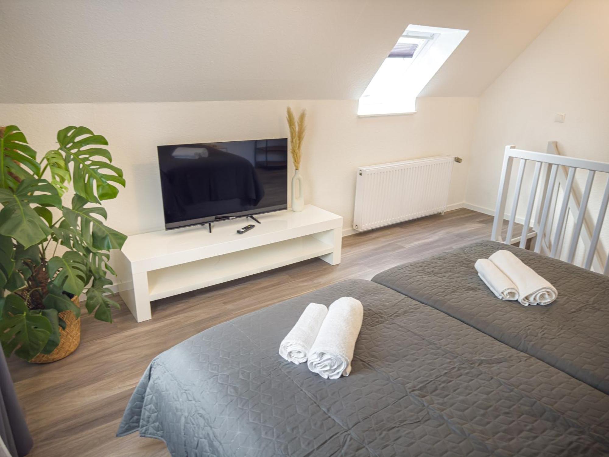 Apartment Immostay M#apartments Waterfront - Wifi & Parking *